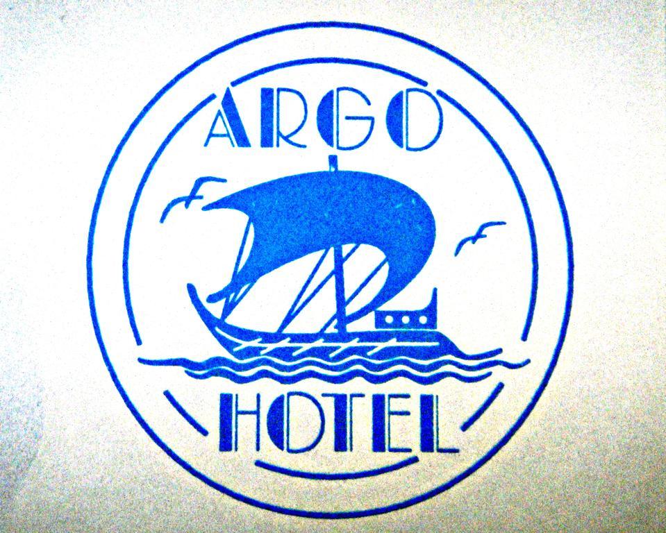 Hotel Argo Galaxidi ภายนอก รูปภาพ